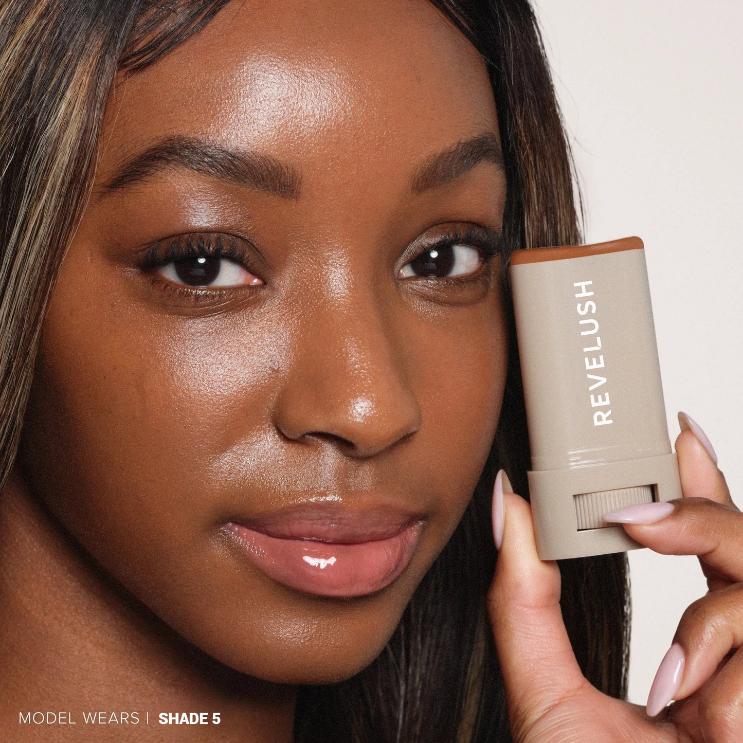 Shade 5 | Deep · Warm golden tone